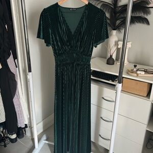 Simple Deep Green Velvet Maxi Dress